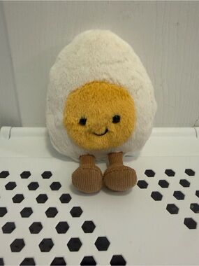 Jellycat Amuseables Happy Boiled Egg Plush